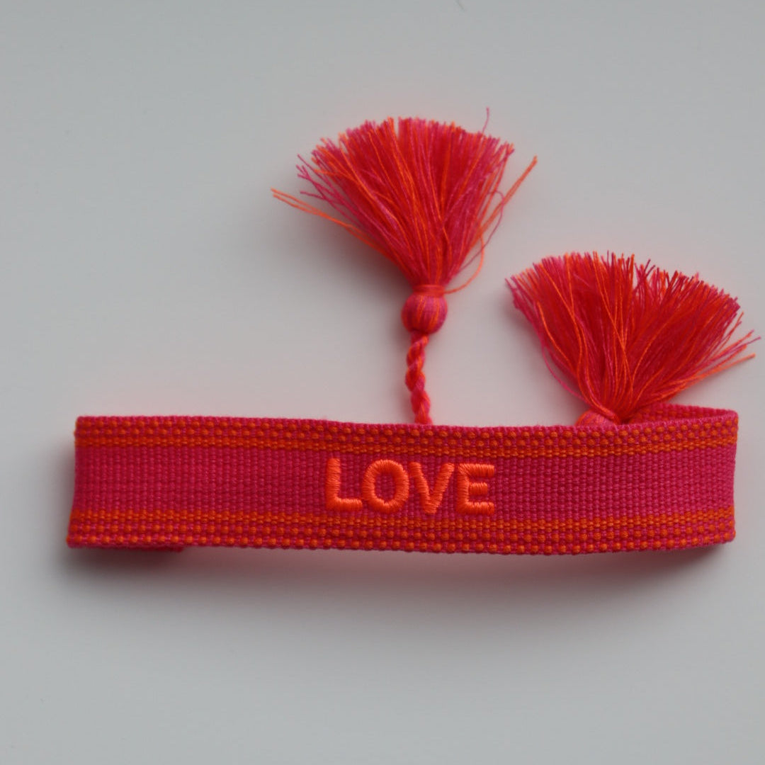 Statement Armband - Love