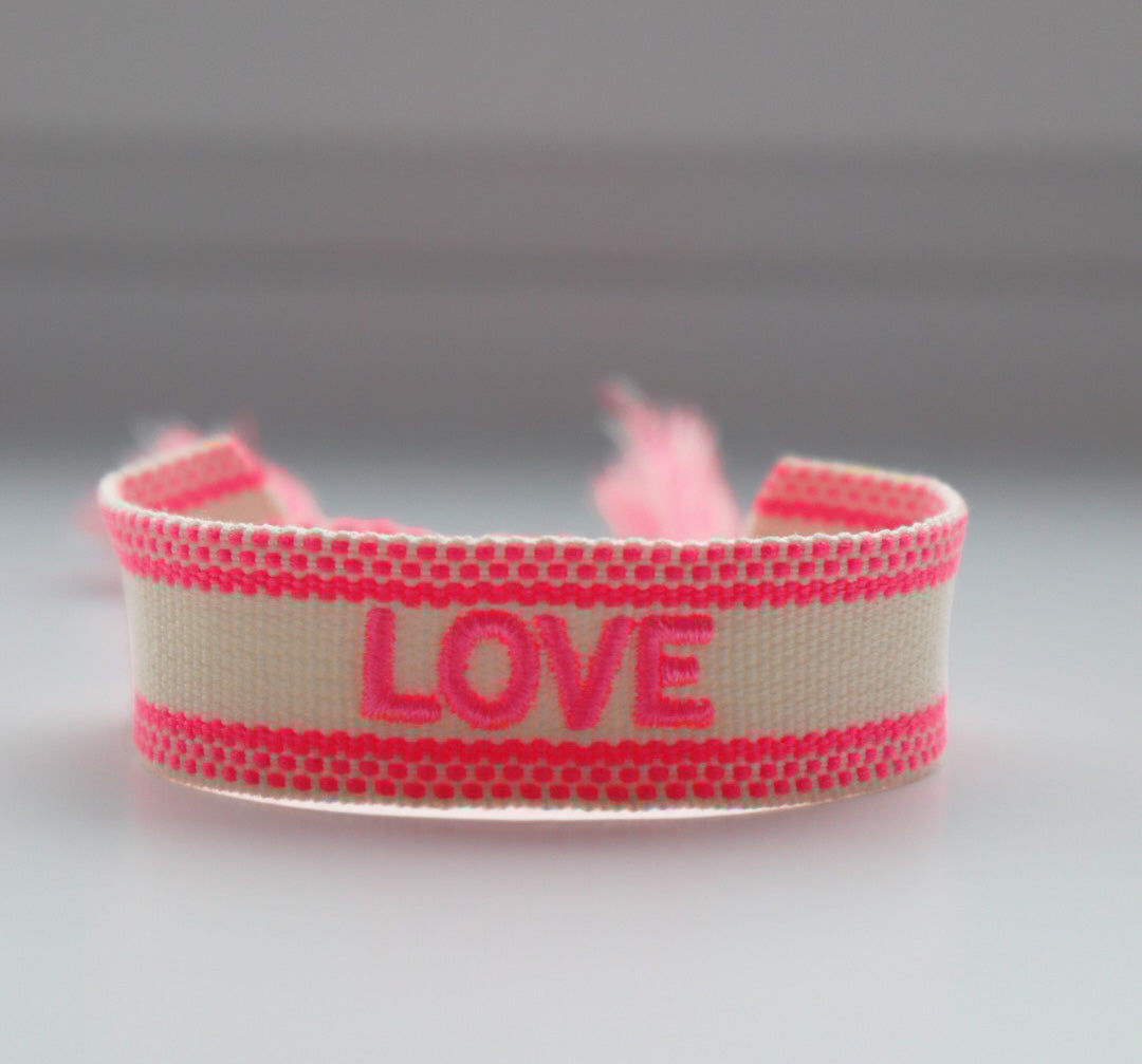 Statement Armband - Love