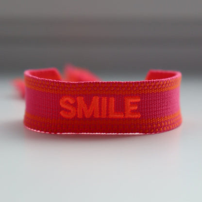 Statement Armband - Smile
